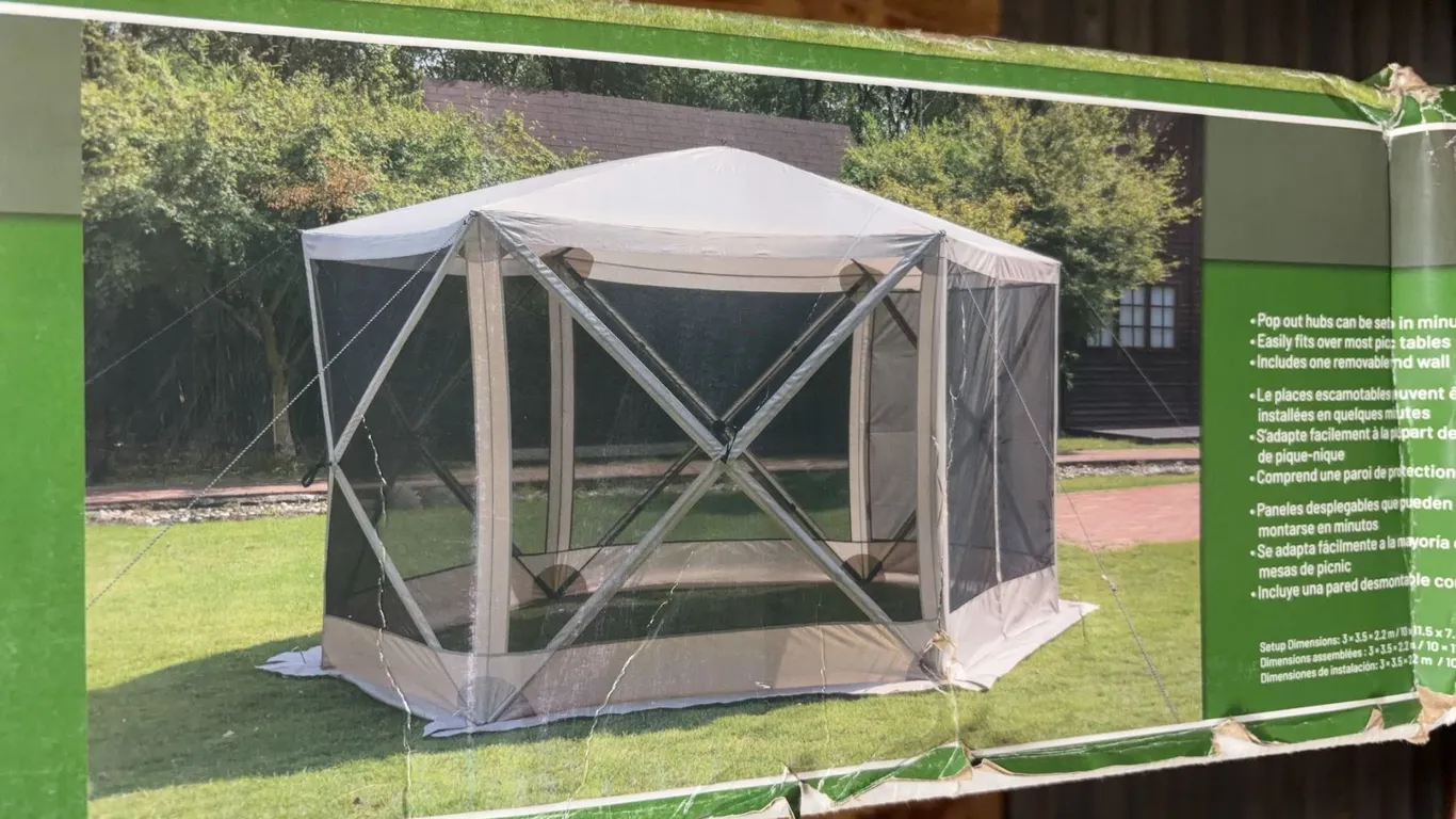 Timber Ridge 6-Hub Pop Up Screen House Tent