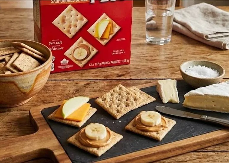 Christie Premium Plus Crackers 450g, 3 Boxes