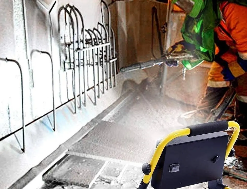 LED Work Light 200W 6500K with Stand