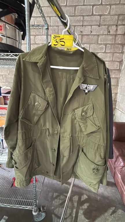 VINTAGE 1992 CANADIAN ARMY MARK II COMBAT COAT W/ "TOP GUN" PATCH: SIZE 6742