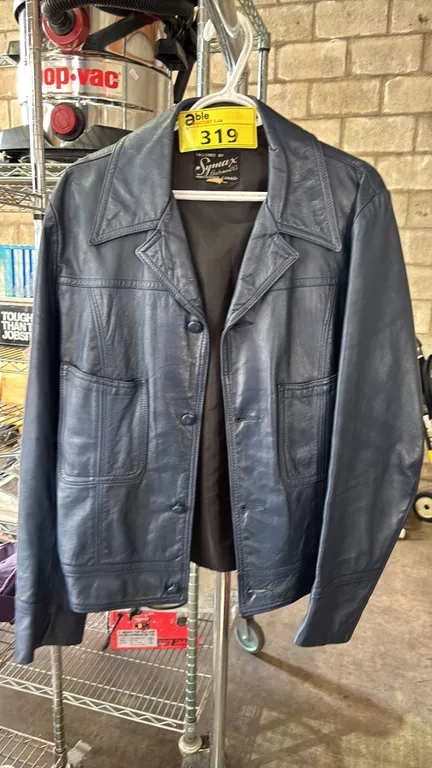 VINTAGE SYMAX GARMENT CO. (VANCOUVER, BC) LEATHER JACKET *SIZE UNKNOWN*
