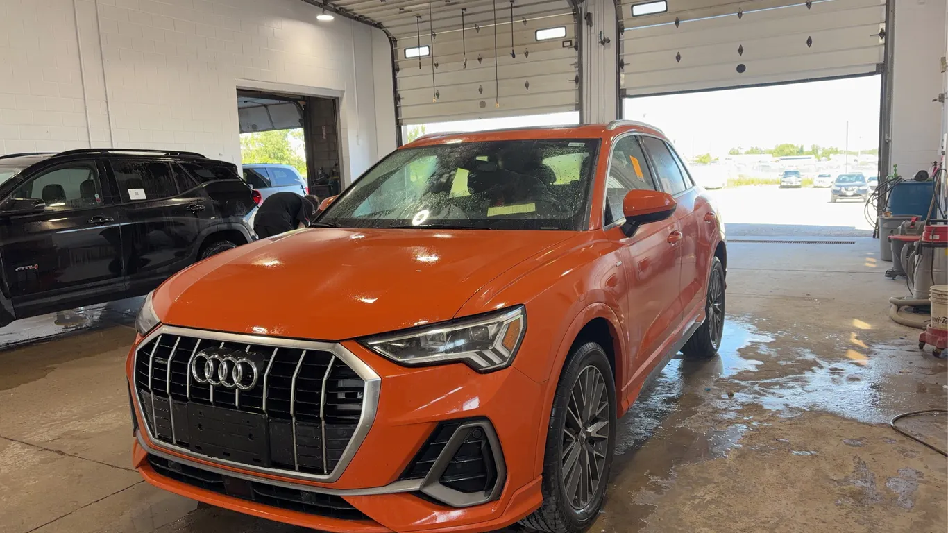 2020 Audi Q3 AWD quattro Progressiv 45 TFSI 4dr SUV