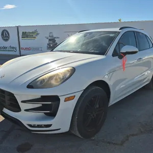 2015  Porsche  Macan