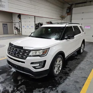 2017  Ford  Explorer  XLT