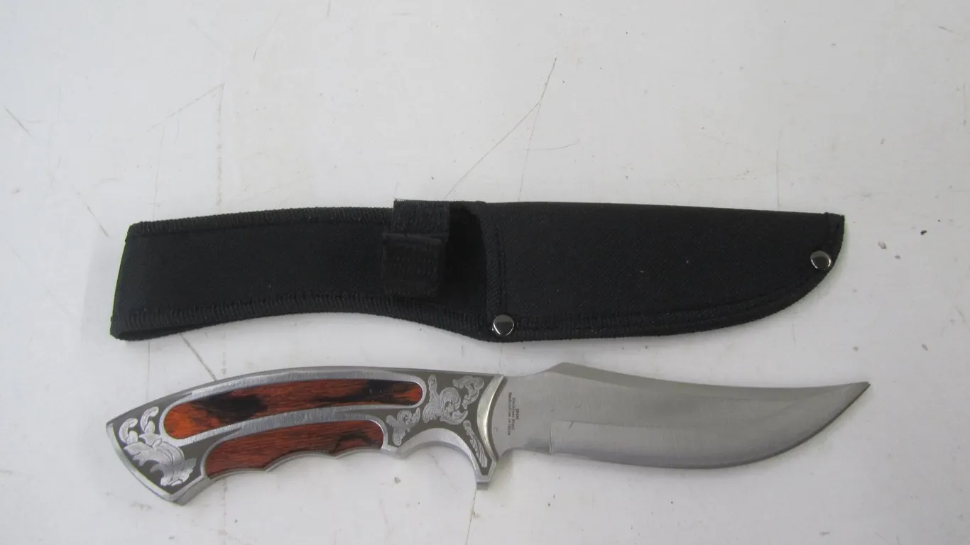 Ridge Runner Hunting Knife w/Sheath