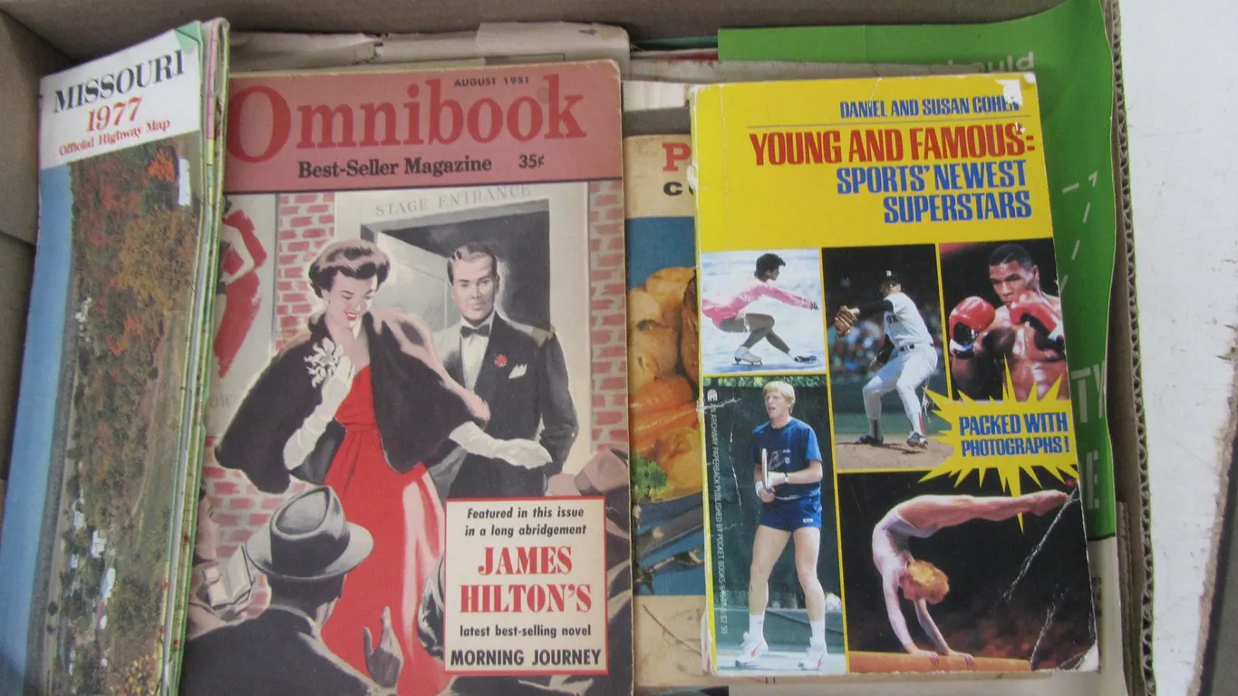 Flat Of Assorted Paper Collectibles