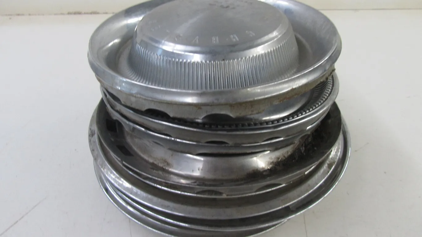 (4) Vintage Hub Caps