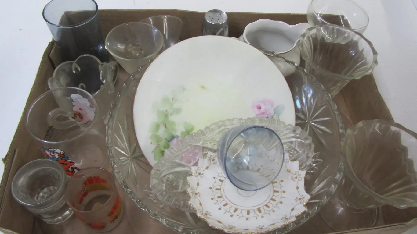 Flat Of Assorted Dishware