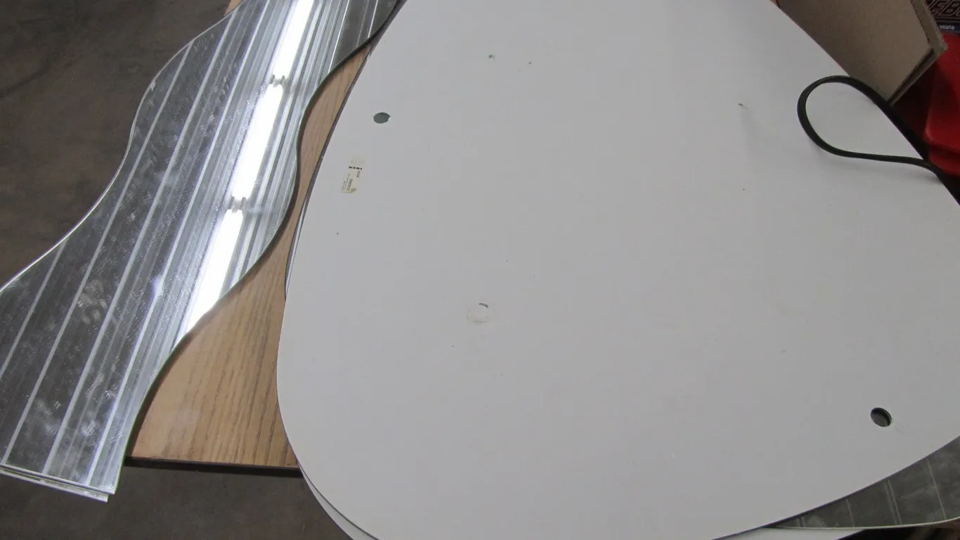(5) Assorted Wall Mirrors