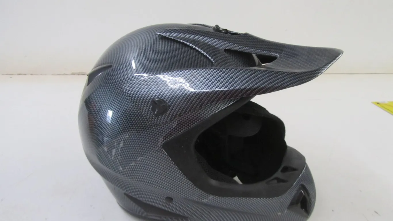 Raider Motocross Helmet