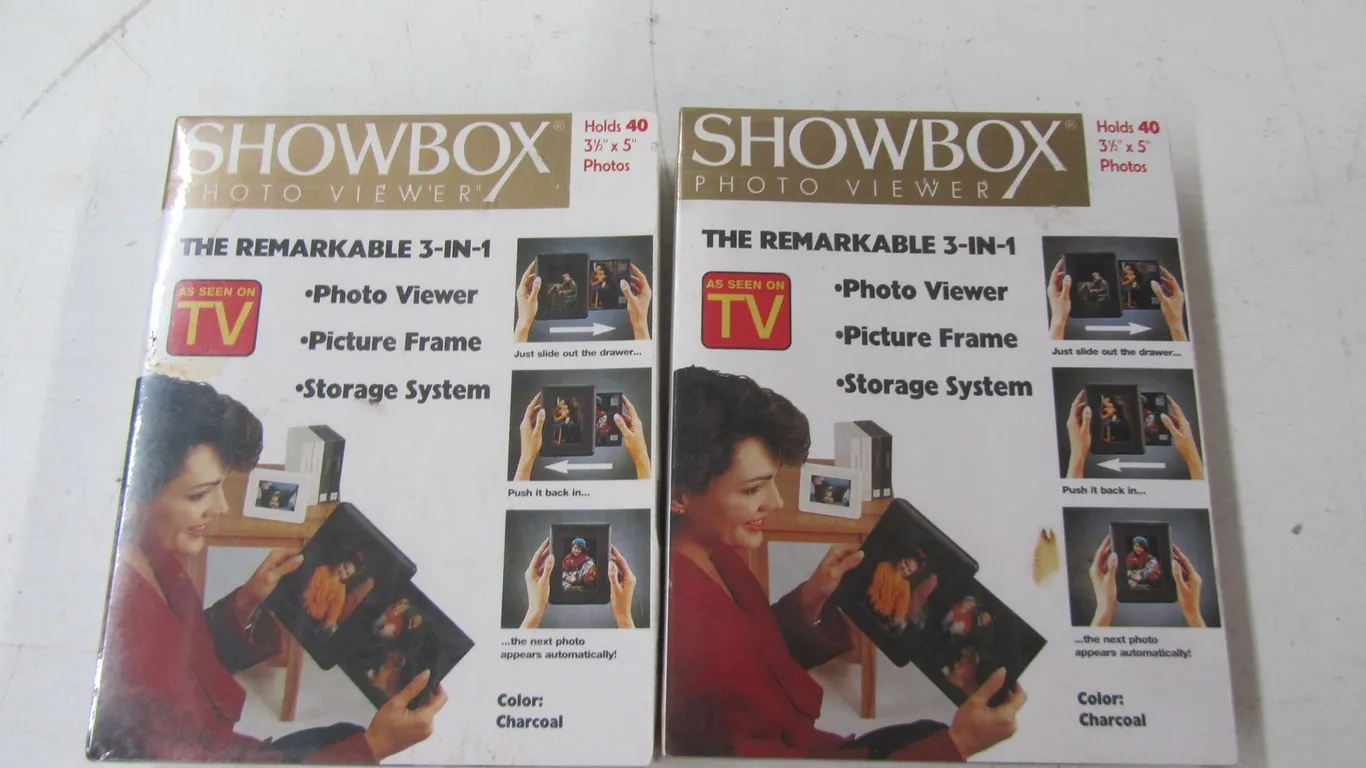 (2) Showbox 3-In-1 Photo Viewers