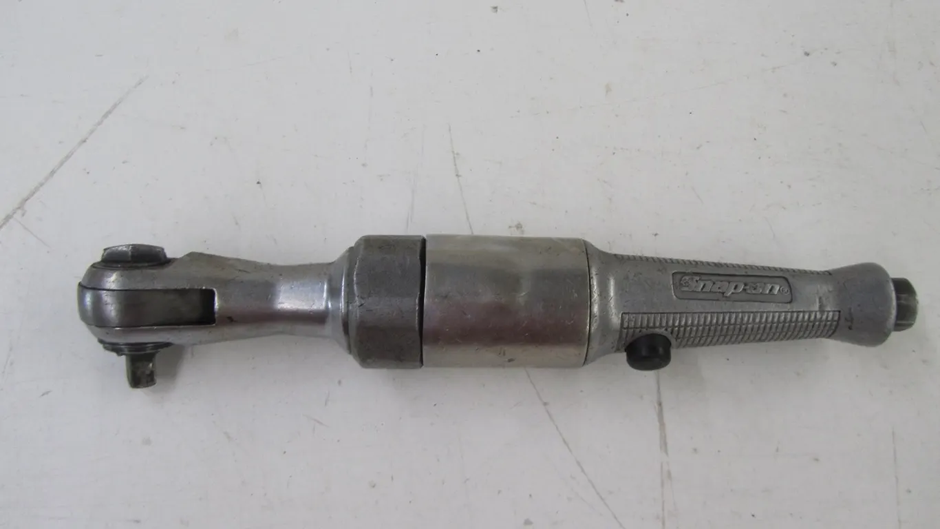 Snap-On 3/8" Drive Pneumatic Impact Driver