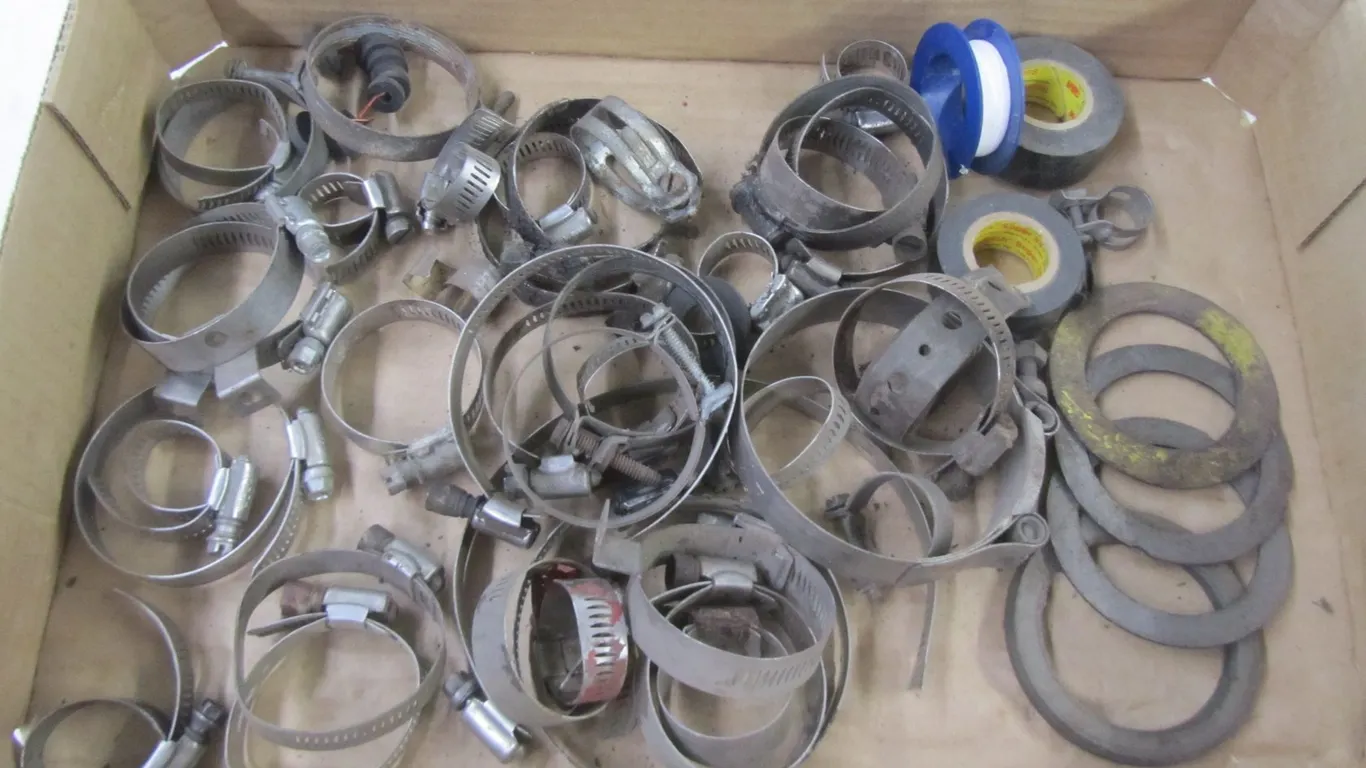 Flat Of Pipe Clamps