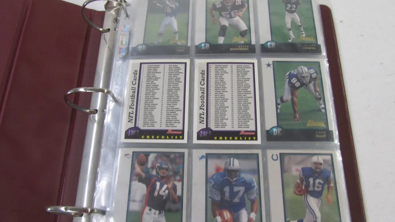 Partial 1998 Bowman Football Card Set