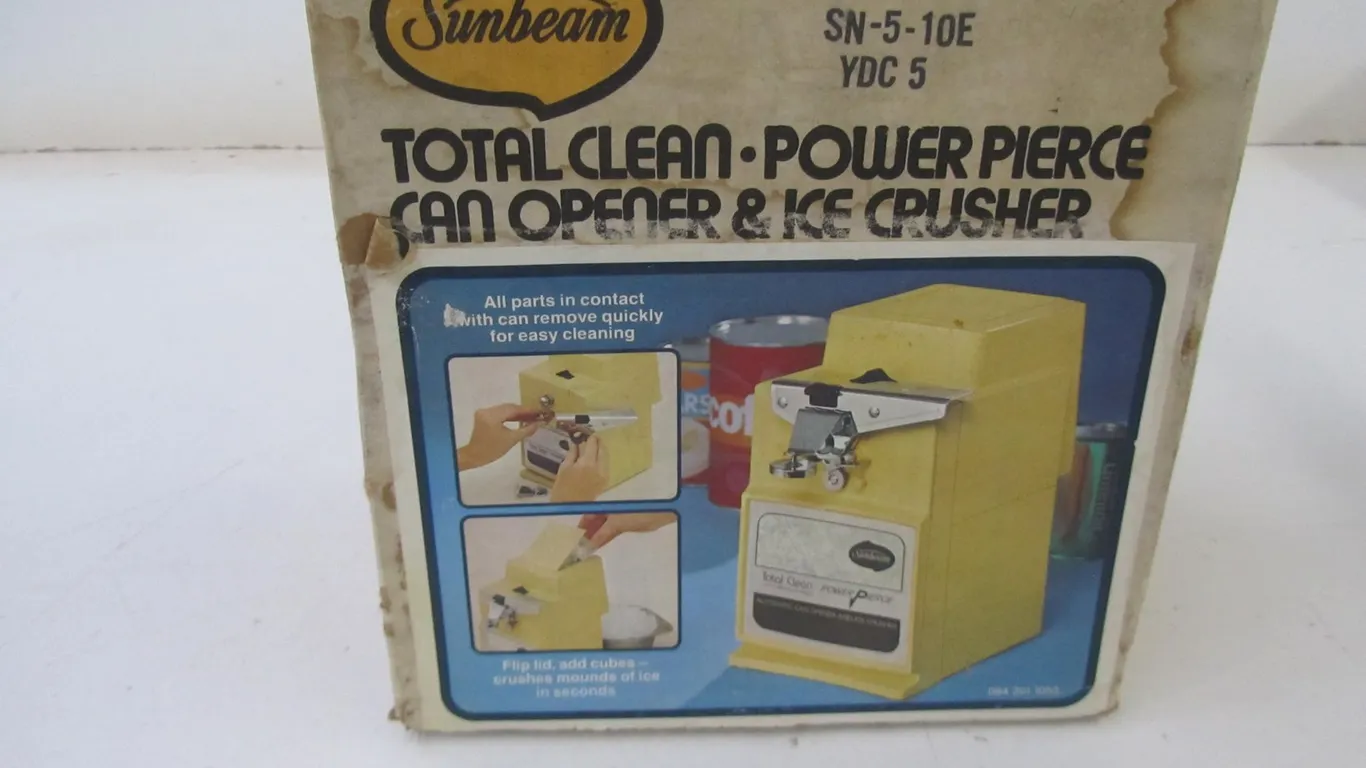 Sunbeam Total Clean Power Pierce Can Opener & Ice Crusher
