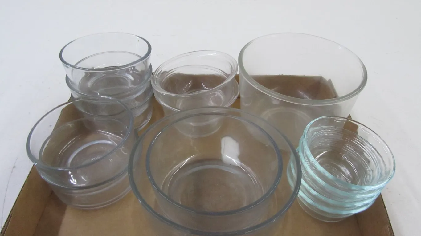 Flat Of Assorted Glass Bowls