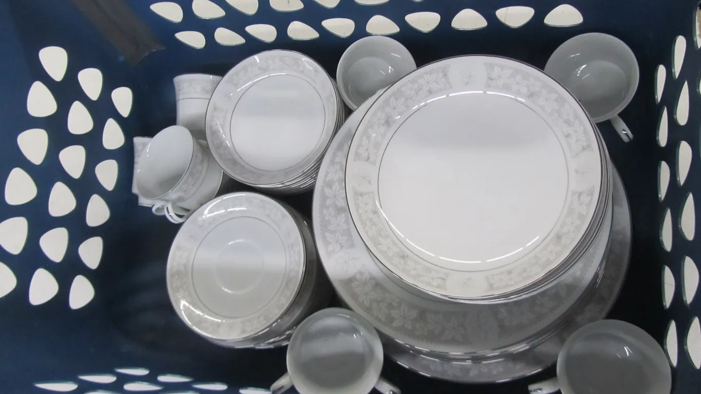 Lot Of Madeira #3744 Fine China