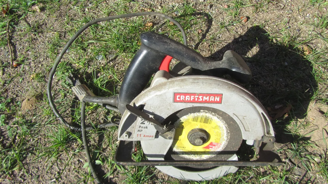 Craftsman 7-1/4" Circular Saw