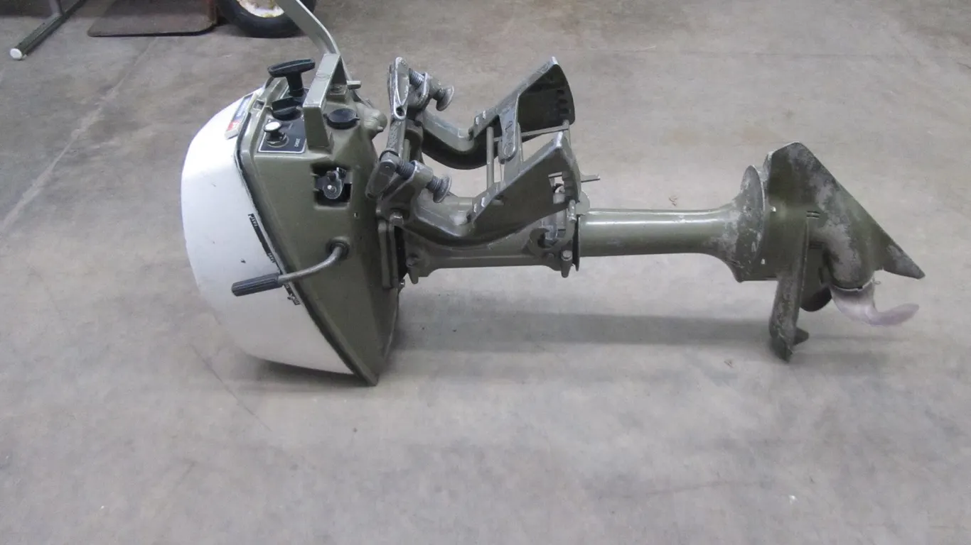 Johnson Sea-Horse Outboard Motor