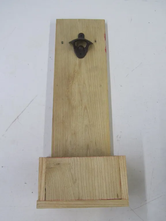 Bottle Opener w/Cap Catcher