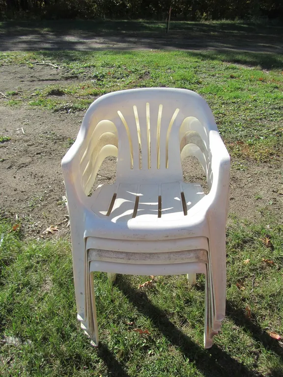 (4) Plastic Lawn Chairs