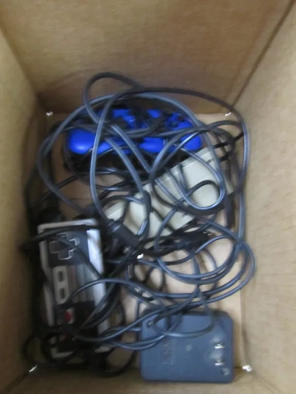 (2) NES-004 Controllers