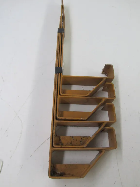 (4) Roofing Brackets