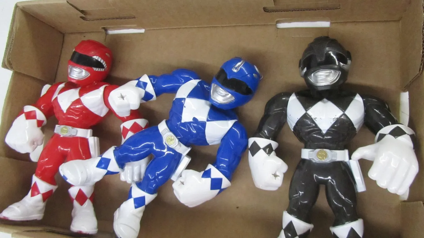 (3) Power Rangers Action Figures