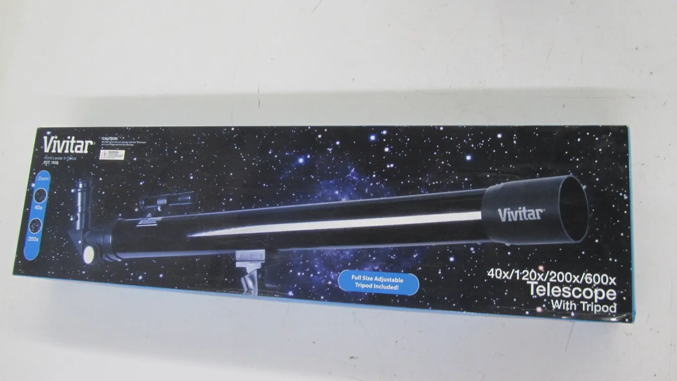 Vivitar 40x/120x/200x/600x Telescope w/Tripod