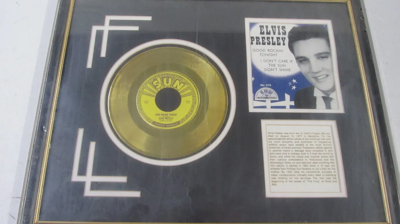 Elvis Presley "Good Rockin' Tonight" Record Set