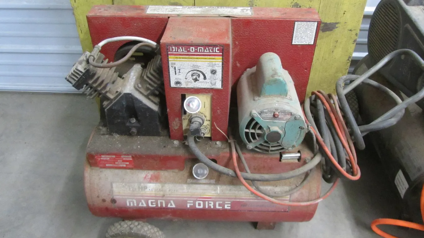 Magna Force 14 Gallon Air Compressor