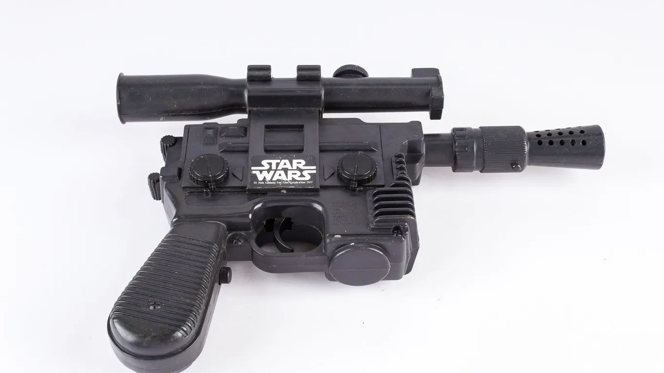 Vintage 1977 Kenner Star Wars Han Solo Laser Blaster Pistol