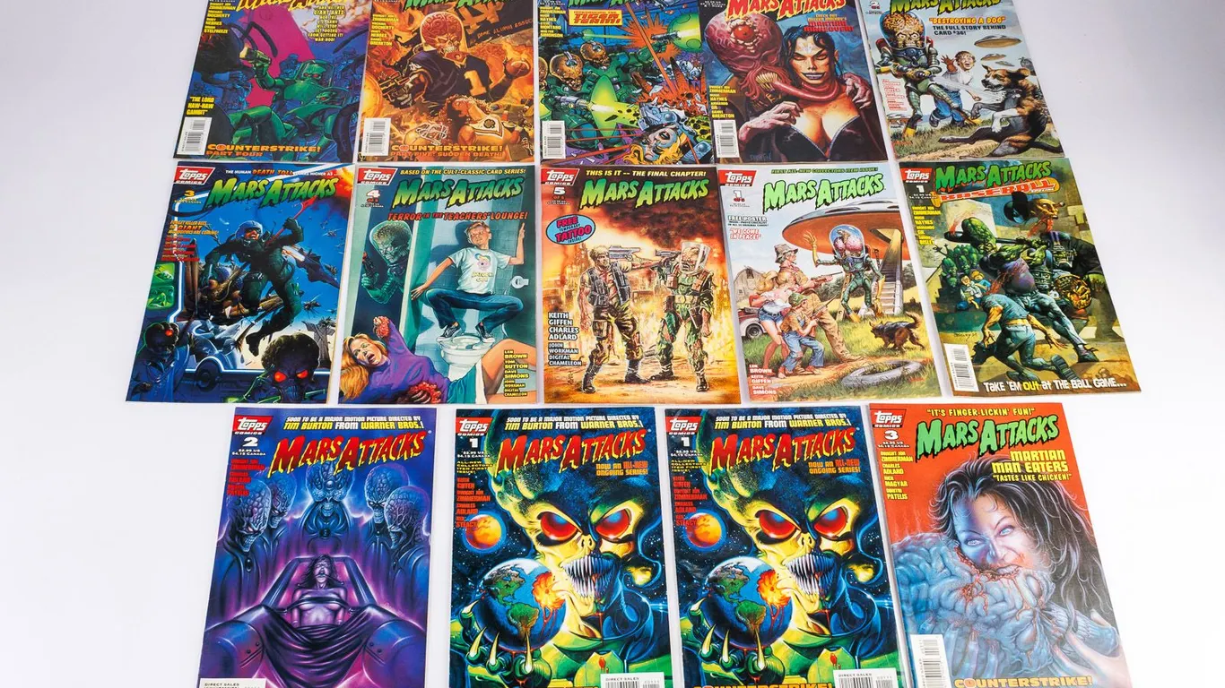 14 Topps Mars Attacks Comic Books