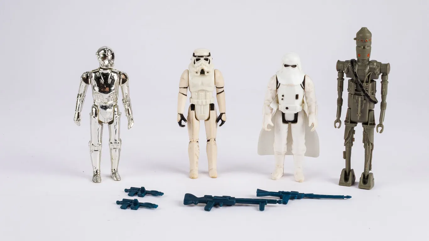 Vintage 1977-1980 Kenner Star Wars Action Figure Lot - Stormtrooper, IG-88, Death Star Droid & Snowt