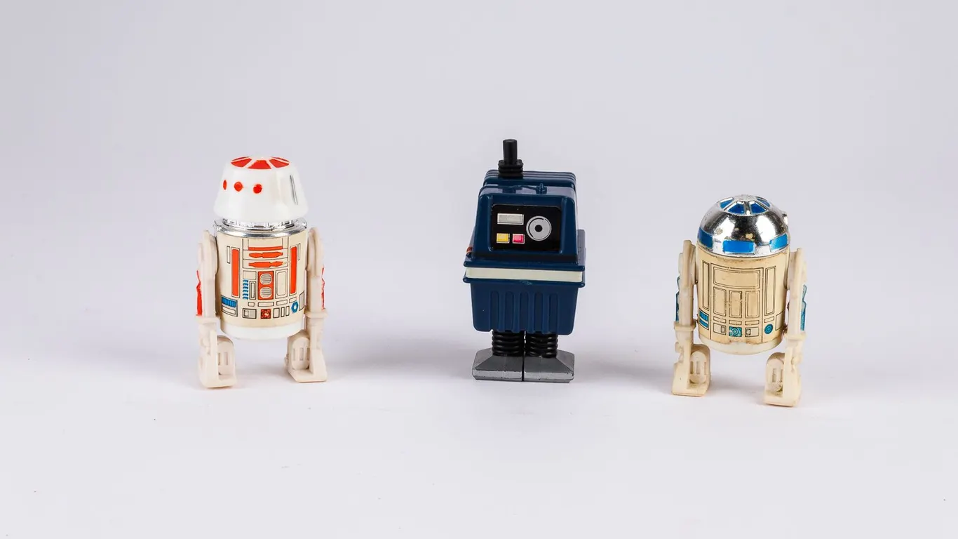 Vintage Kenner Star Wars Droid Action Figure Lot - Power Droid, R2-D2, R5-D4