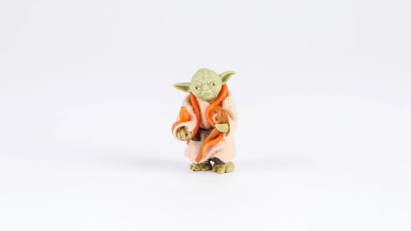 Vintage Kenner Star Wars Yoda Action Figure with Cane & Snake