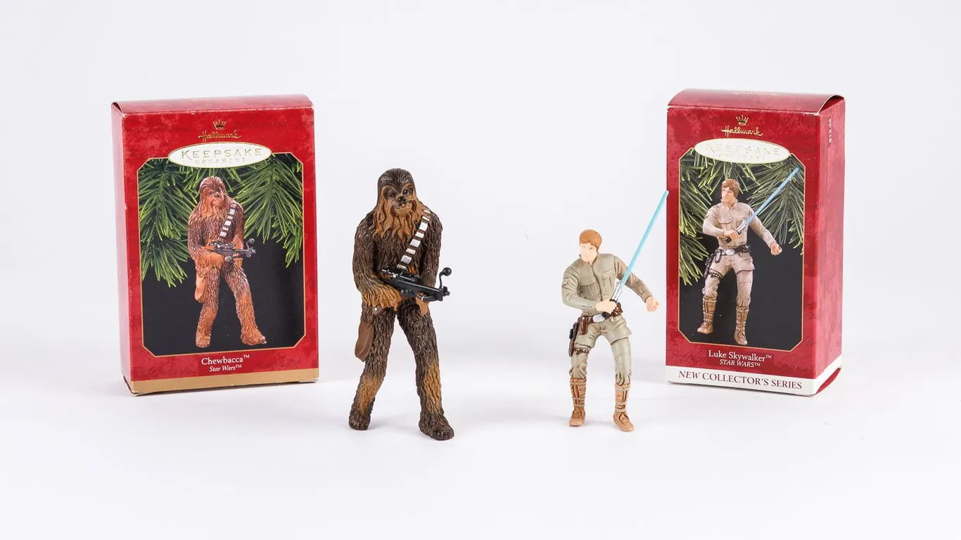 Hallmark Keepsake Star Wars Ornaments: Chewbacca & Luke Skywalker
