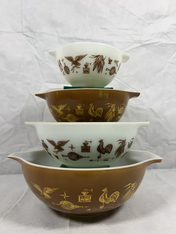 Pyrex Early American Cinderella Mixing Bowls