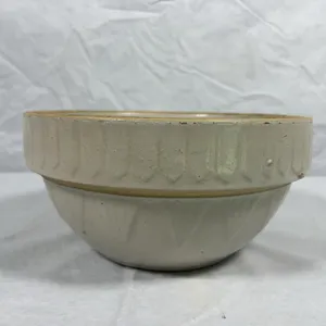 Ruckels Pottery Strong Shouldered-Mixing Bowl