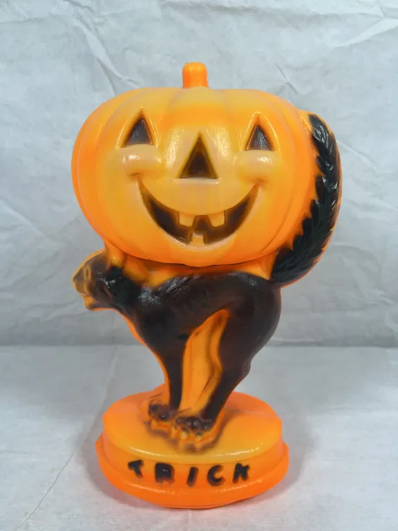 VTG 14" Halloween Blow Mold