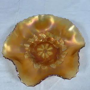 Marigold Carnival Daisy & Leaf Bowl