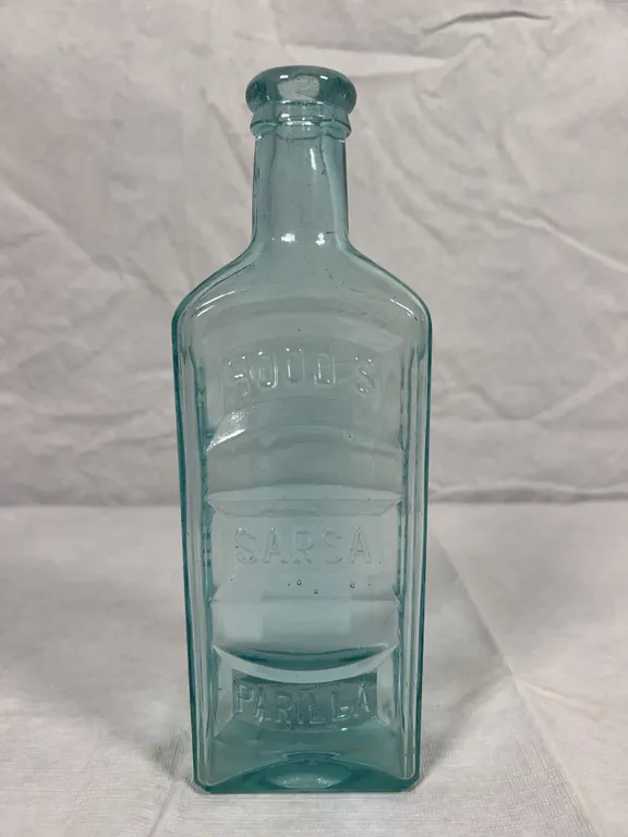 1880's Hoods Sasparilla Apothecary Bottle