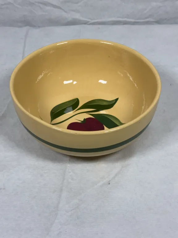 Watt Pottery Bowl