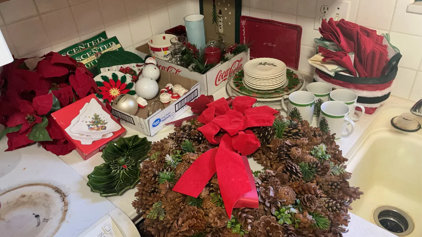 Christmas Decor Items