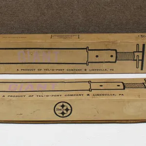 2 Tel-O-Post Giant Series Adjustable Posts