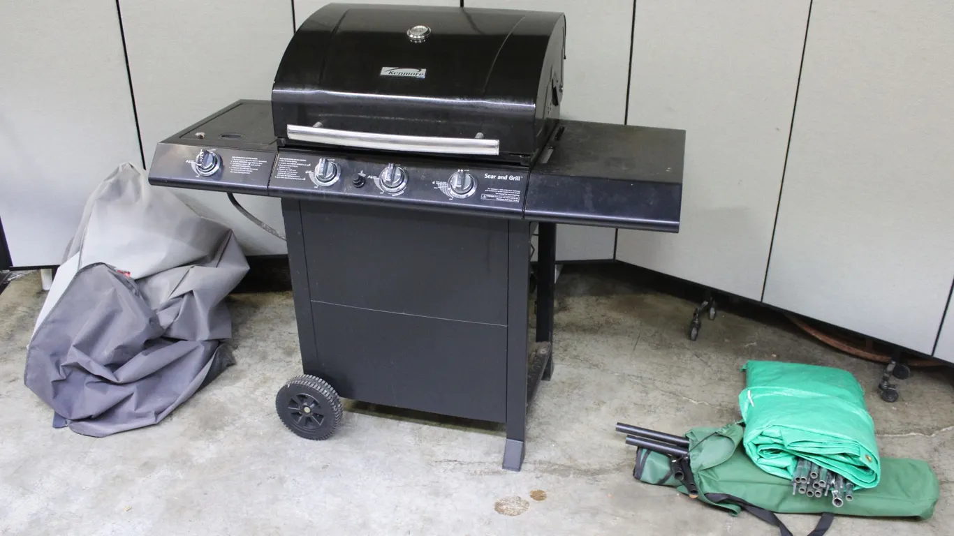 Kenmore 4-Burner Grill, Burner, More