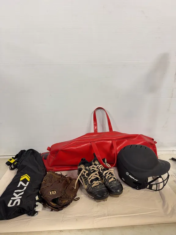 Baseball & Sports Equipment Lot – Wilson, RIP-IT & SKLZ