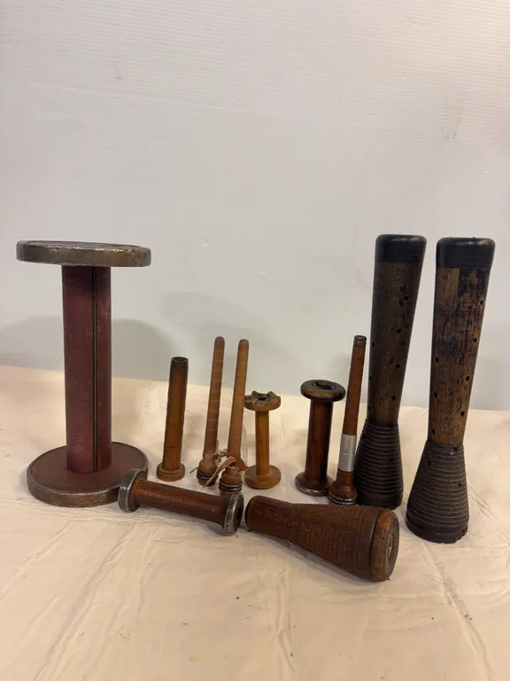 Antique Wooden Textile Spools, Bobbins & Industrial Mill Pieces
