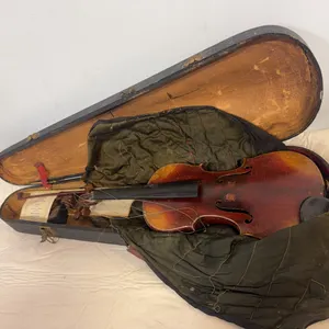 Vintage Violin with Bow & Hard Case – Restoration Project