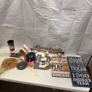 Baseball, Softball & Sports Décor Collection